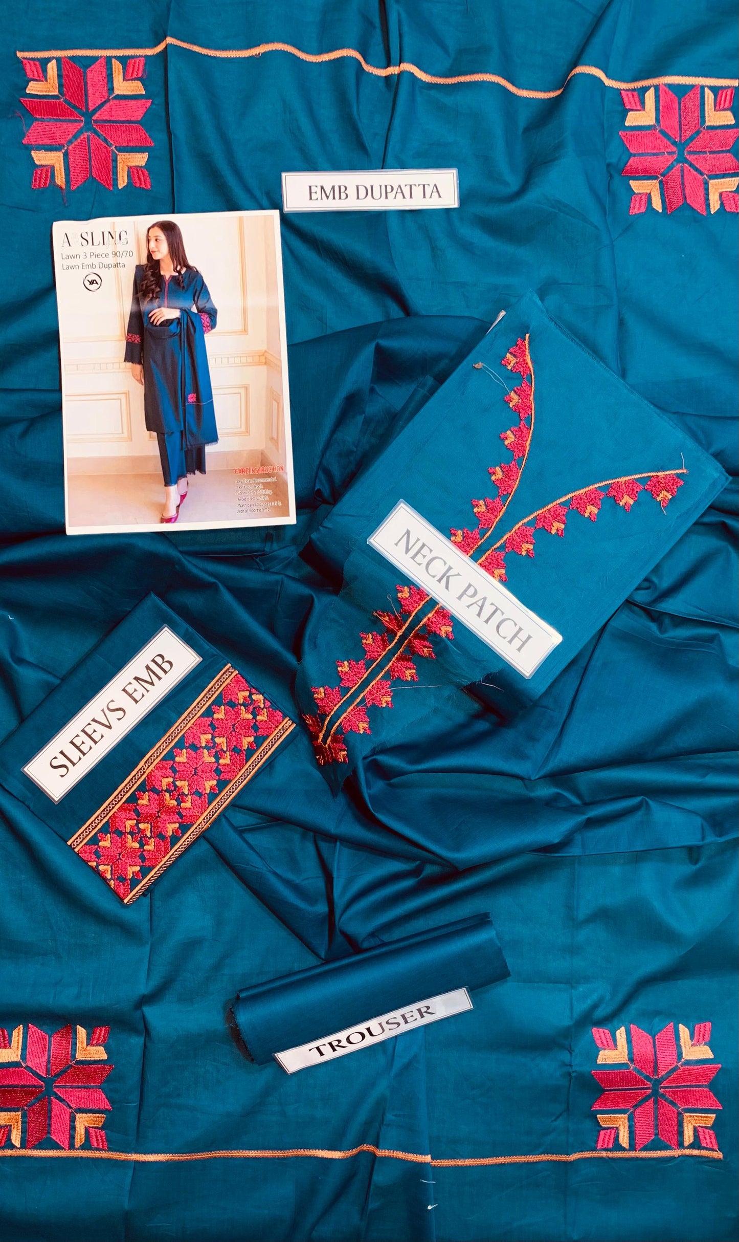 3PC Embroidered Lawn Dress