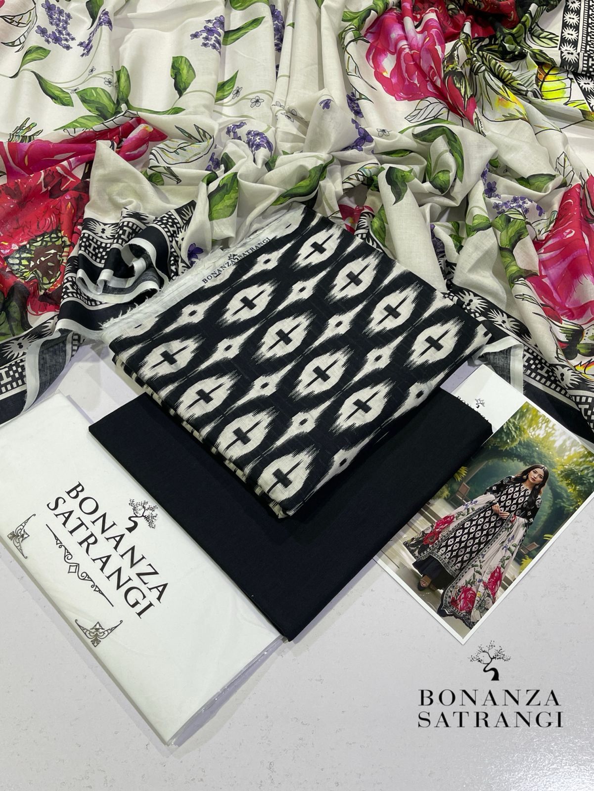 3PC Lawn Digital Print Unstitched