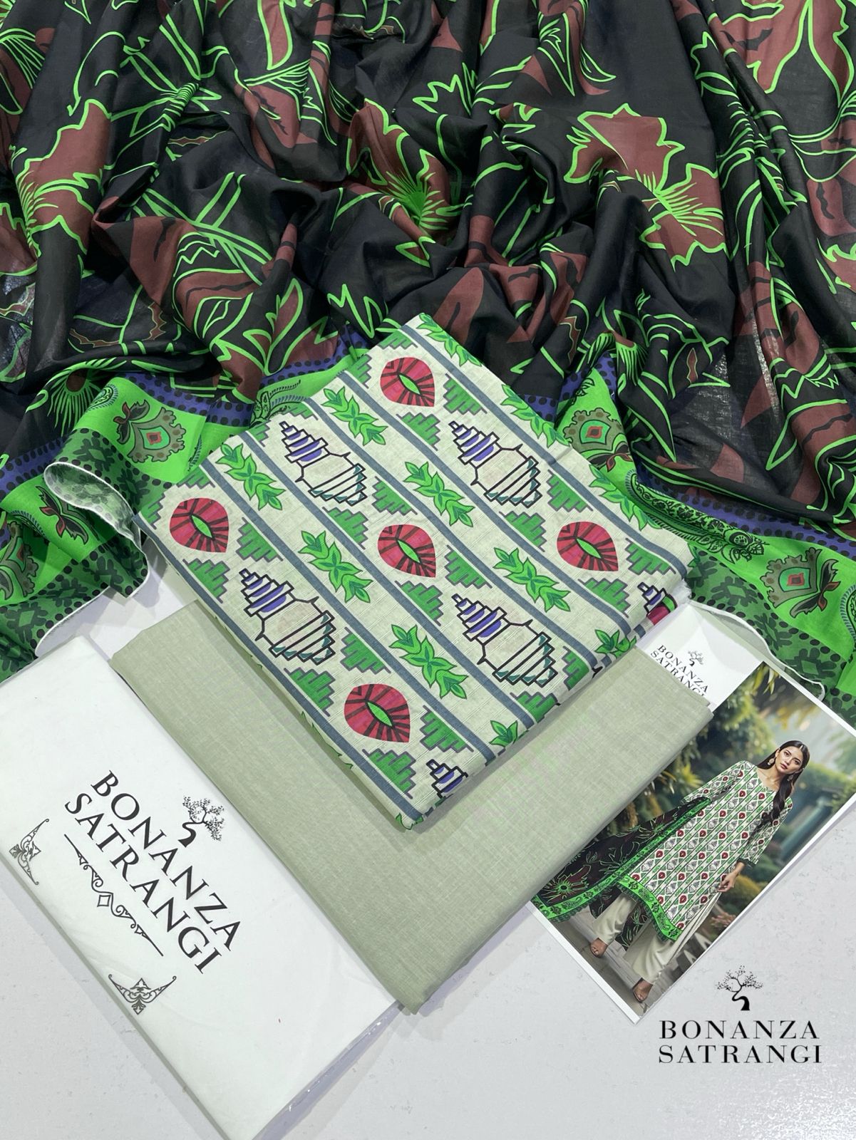 3PC Lawn Digital Print Unstitched