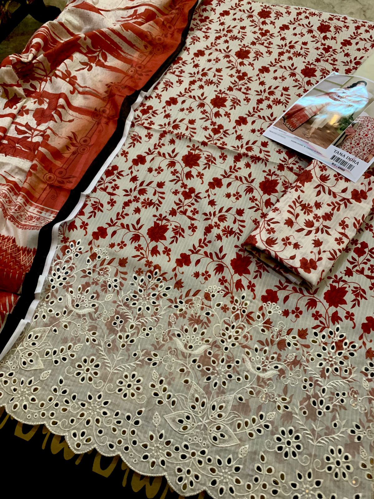 3PC Digital Print Embroidery & Daman Boring Unstitched