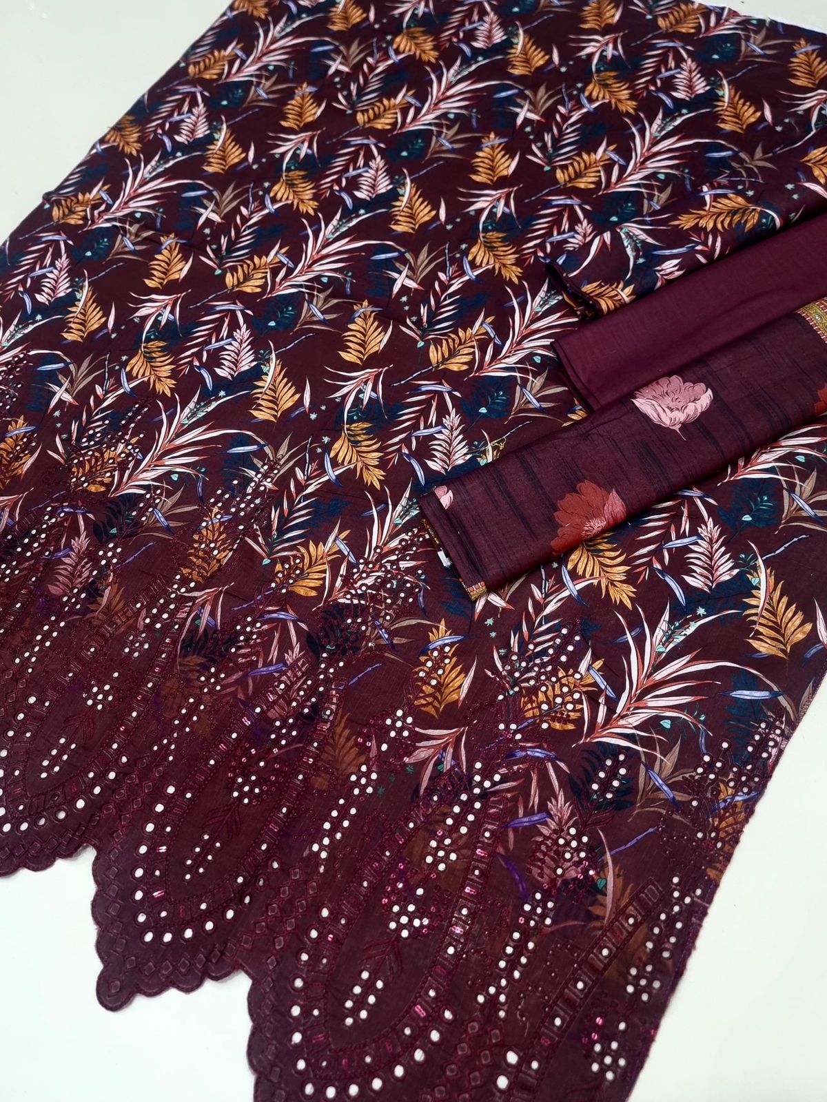 3PC Digital Print Embroidery & Daman Boring Unstitched