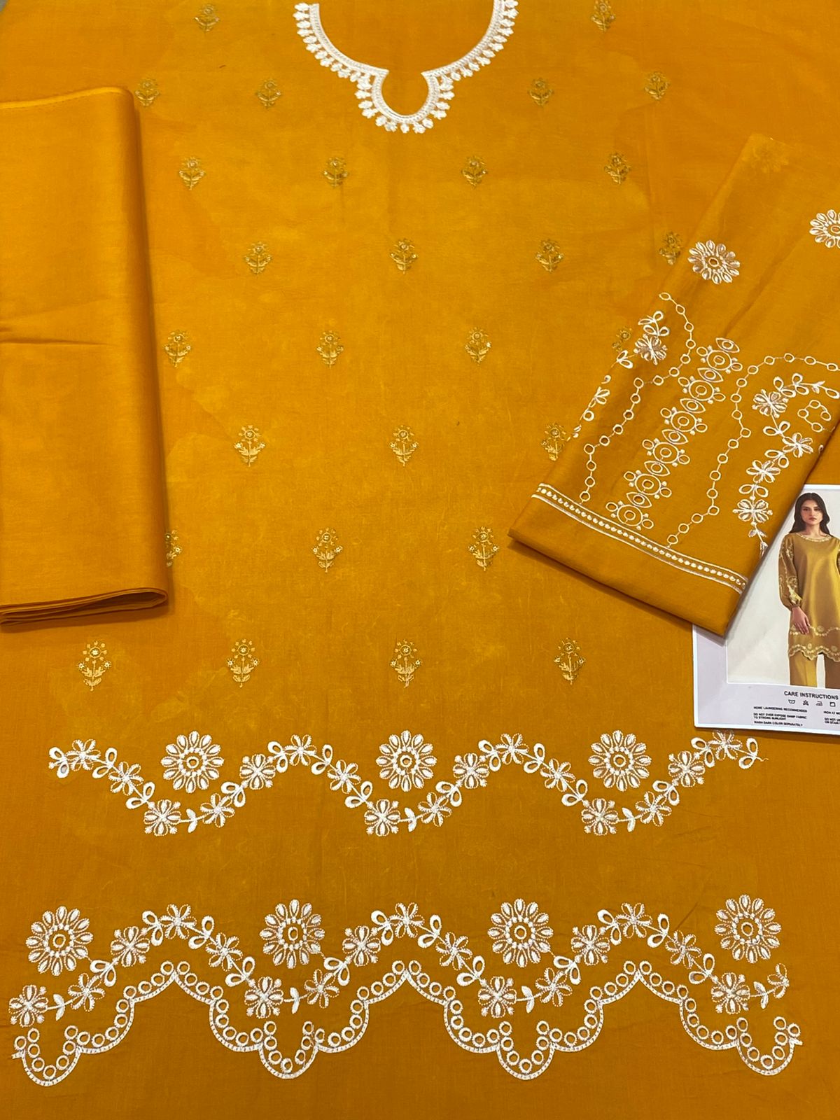 2PC Lawn Embroidered Unstitched Suit