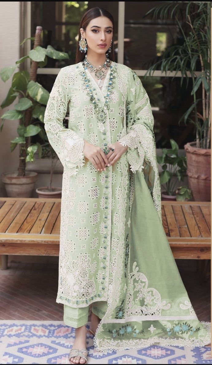 3PC Lawn Suit Embroidered Unstitched