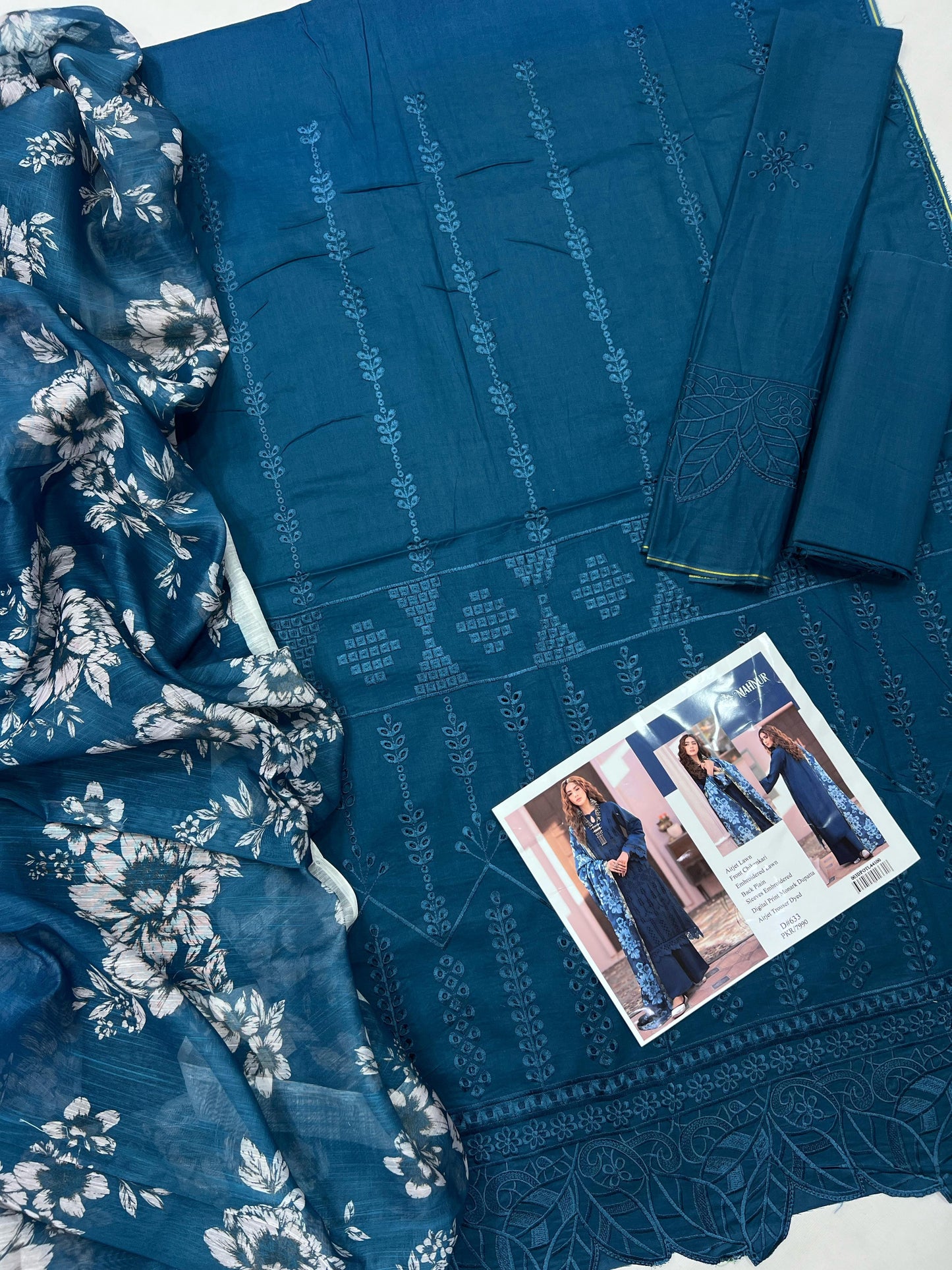 3PC Embroidered Unstitched Suit
