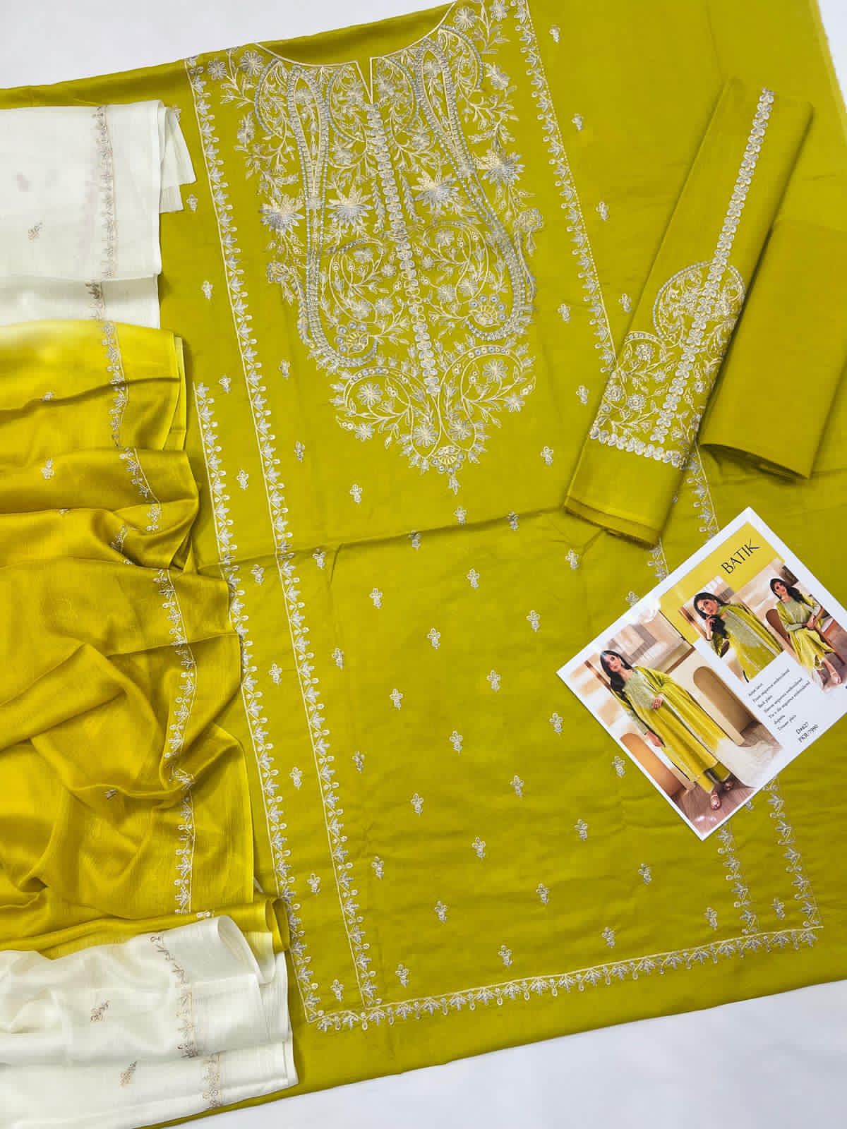 3PC Embroidered Suit Unstitched
