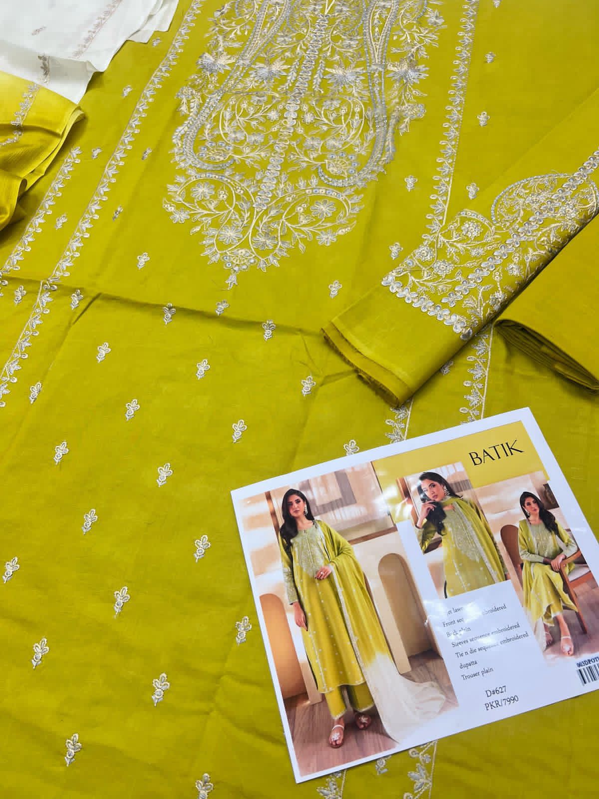 3PC Embroidered Suit Unstitched